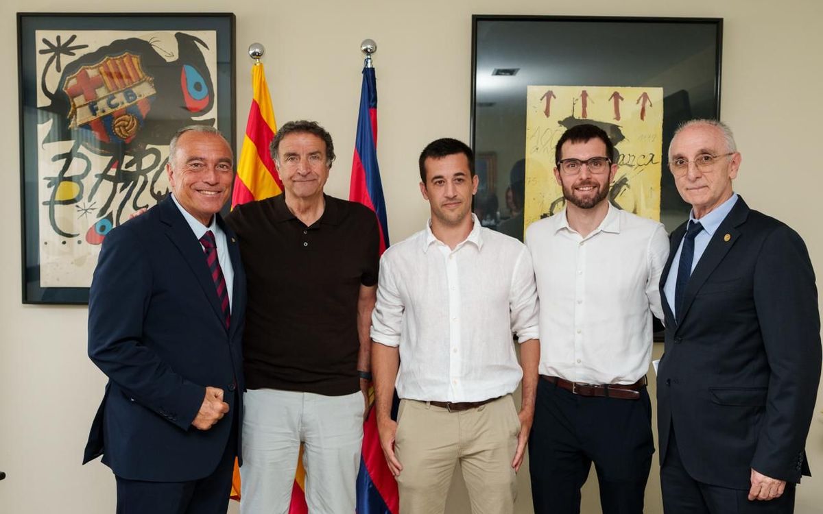 El FC Barcelona y la UE Olot firman un nuevo convenio de colaboración