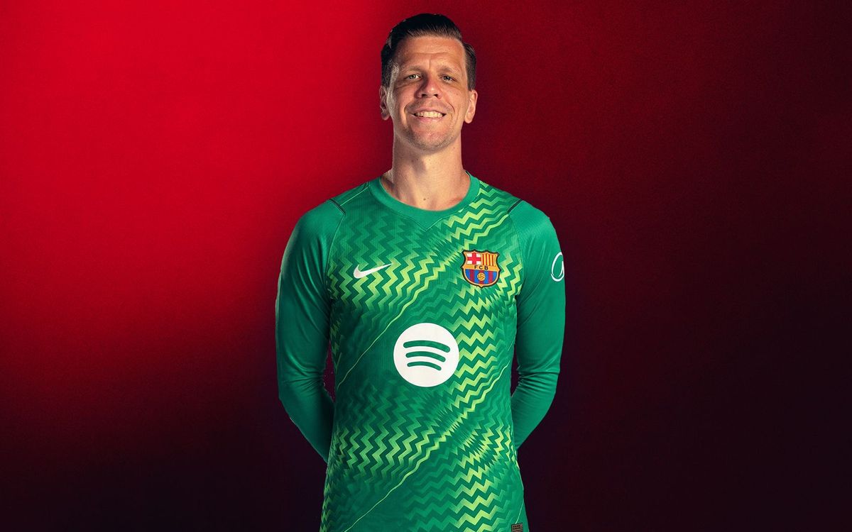 25-Szczesny-RED