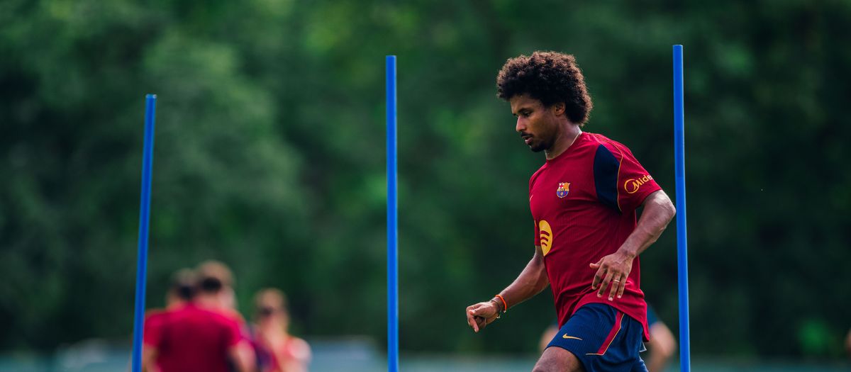 First training session for Adeyemi with FC Barcelona