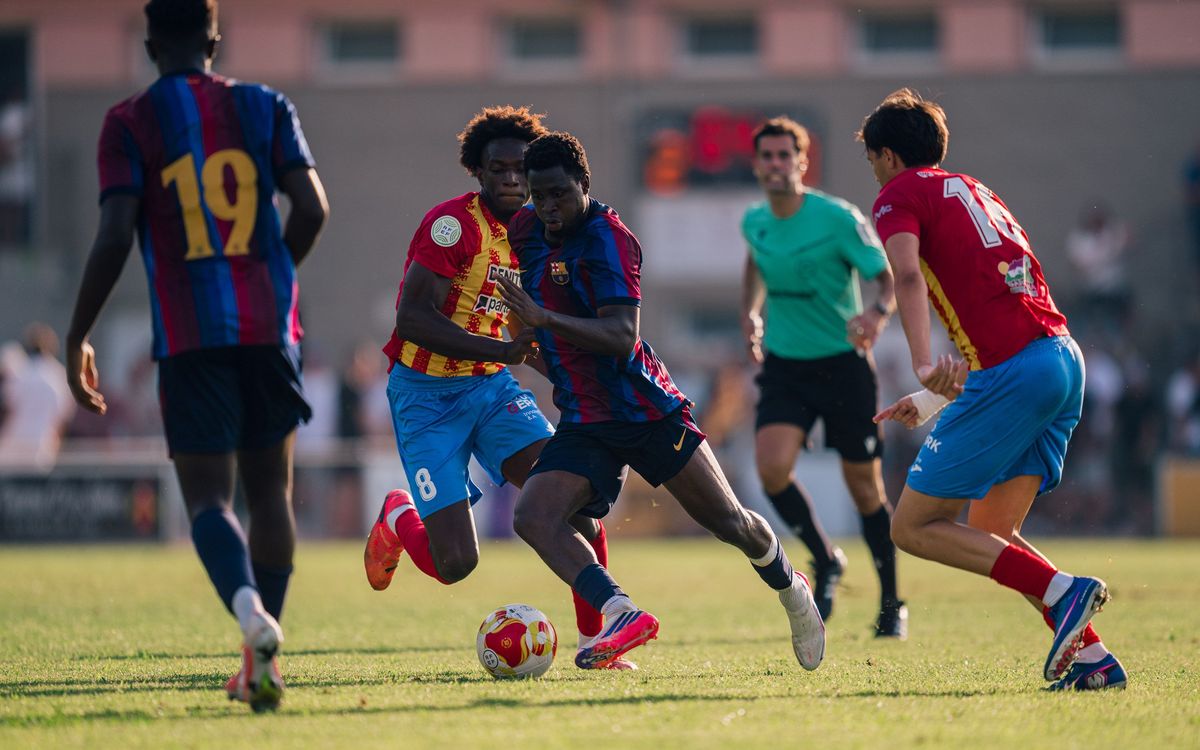 UE Tona - Barça Atlètic: Primera toma de contacto (2-1)