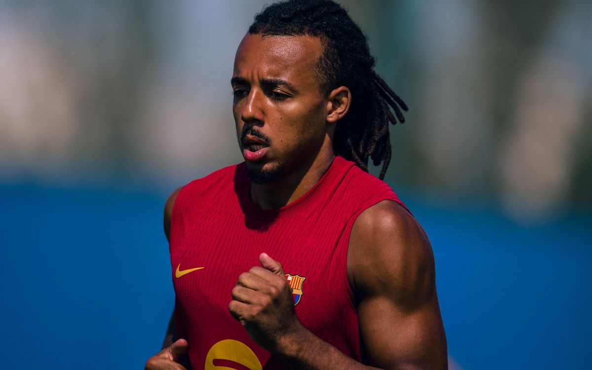 Jules Koundé en su vuelta al trabajo. Fuente: FC Barcelona Jules Koundé