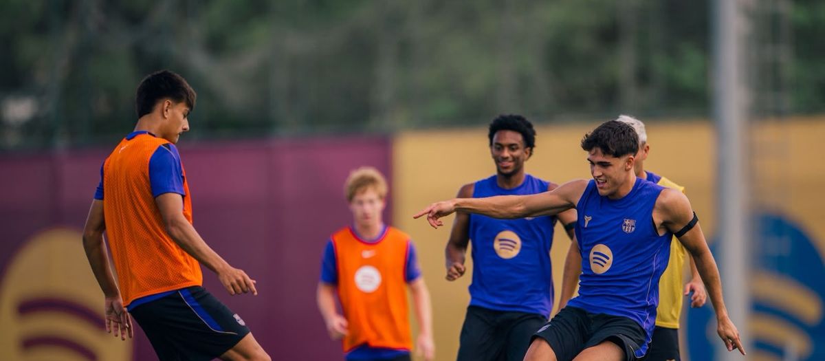 Último entrenamiento antes del debut en la Liga