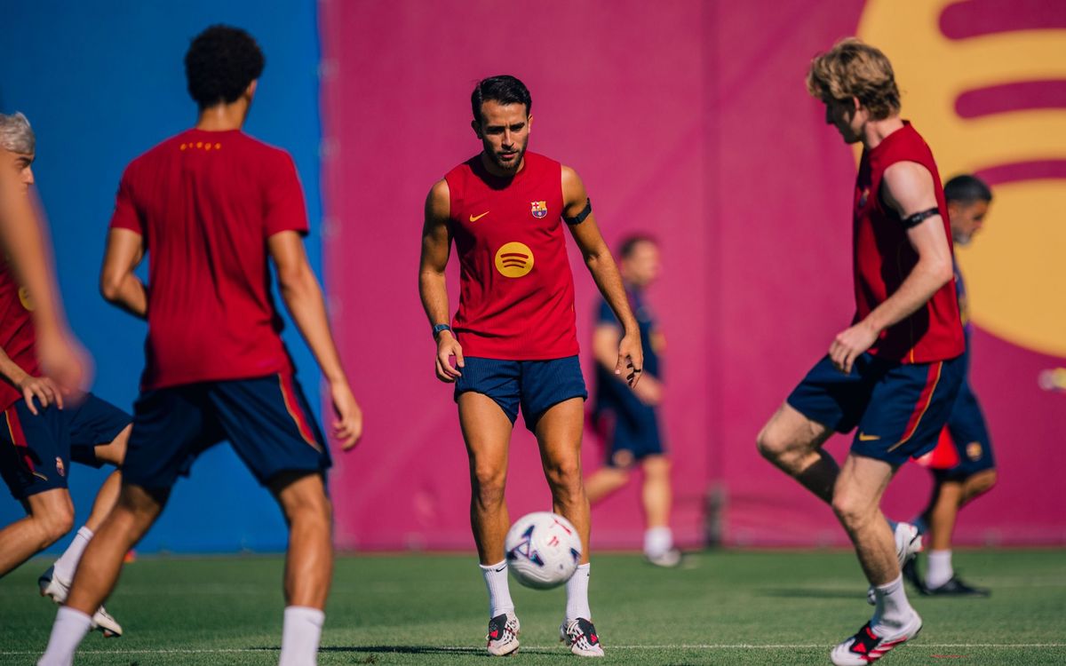 Penúltimo entrenamiento antes del estreno liguero en el Spotify Camp Nou