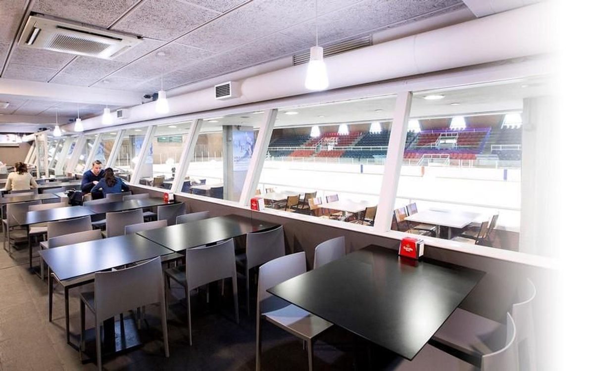 La pista de gel ofereix servei de restauració
