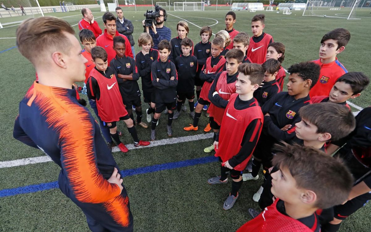 Els consells de Ter Stegen a les joves promeses de la Masia