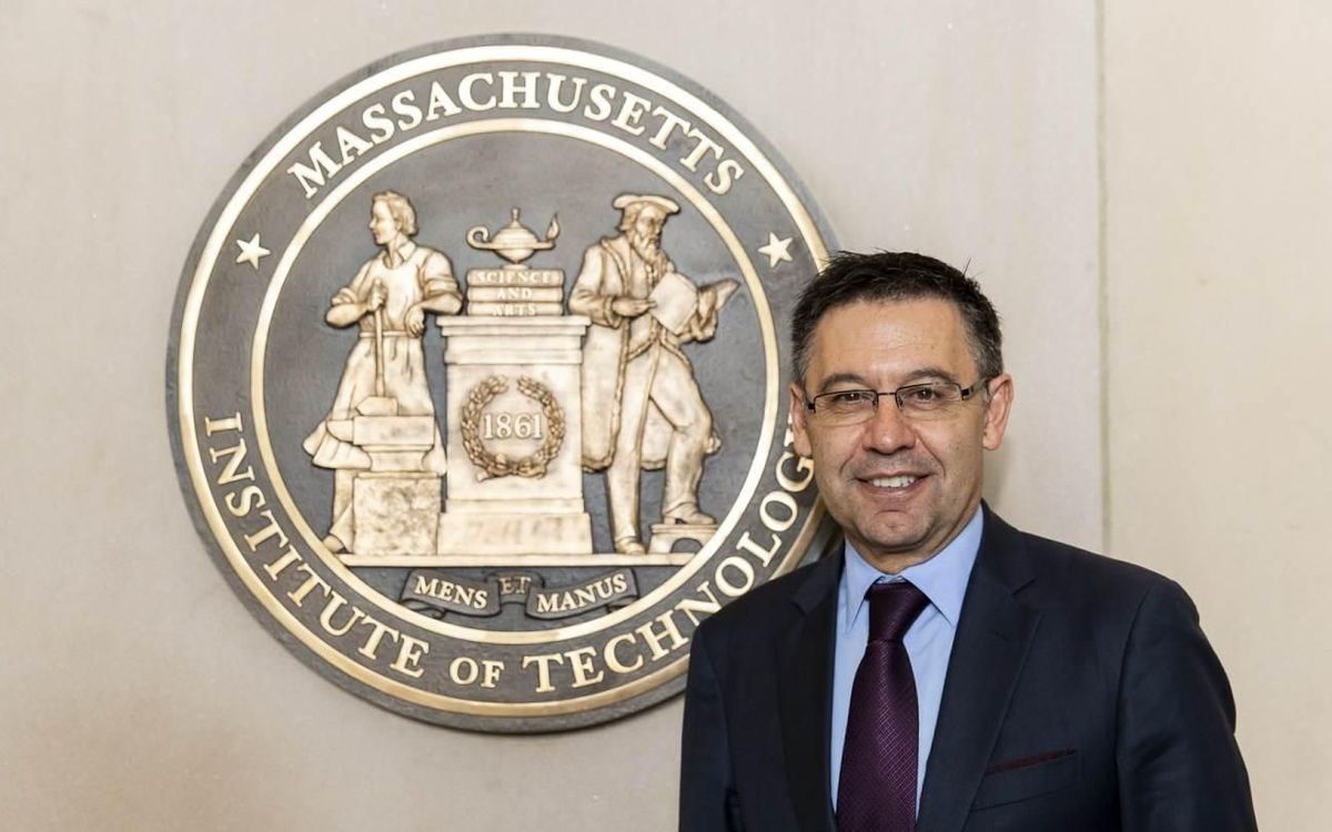 Josep Maria Bartomeu ha aprofitat la seva visita a Boston per conèixer de primera mà el Massachusetts Institute of Technology (MIT)