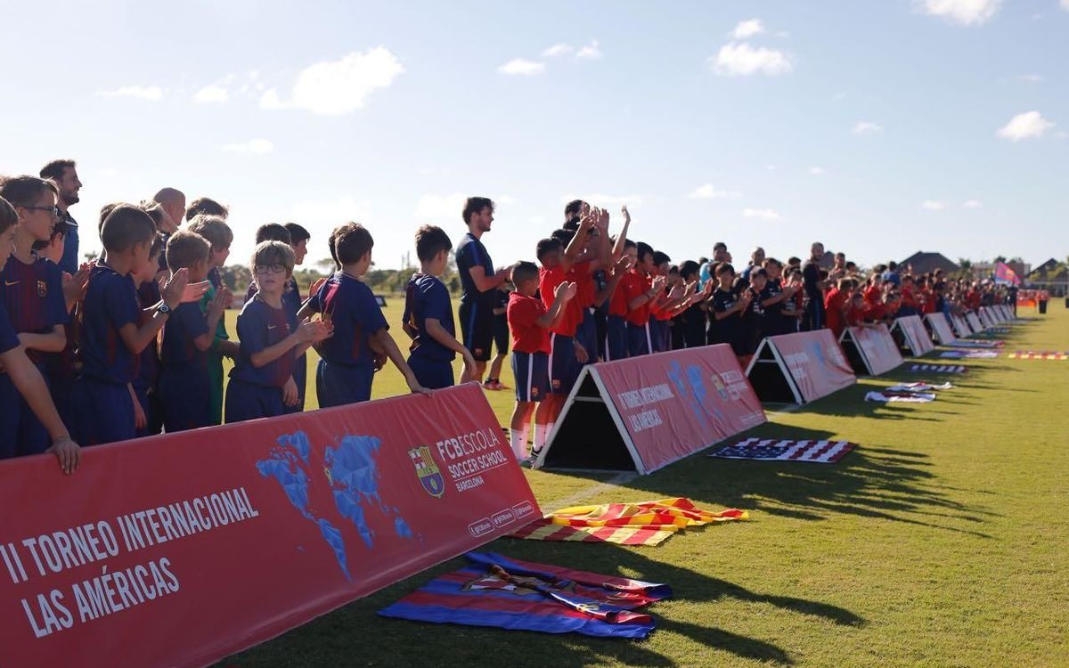 El folklore tradicional dominicano, protagonista en la ceremonia inaugural del Torneo Internacional FCBEscola Las Américas