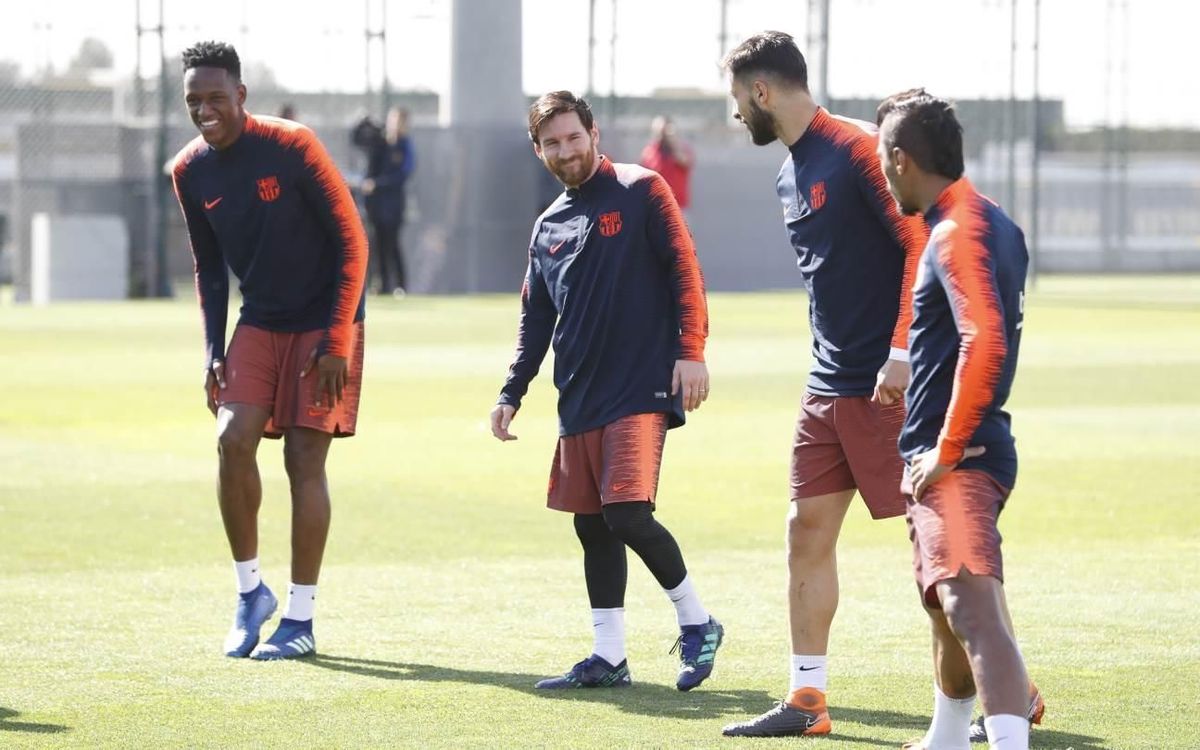 The rest of the international players return to training