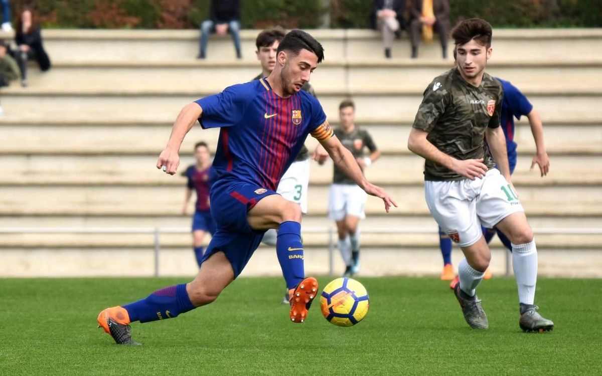 Juvenil A - CD San Francisco: Una gran segunda parte que vale tres puntos (3-0)