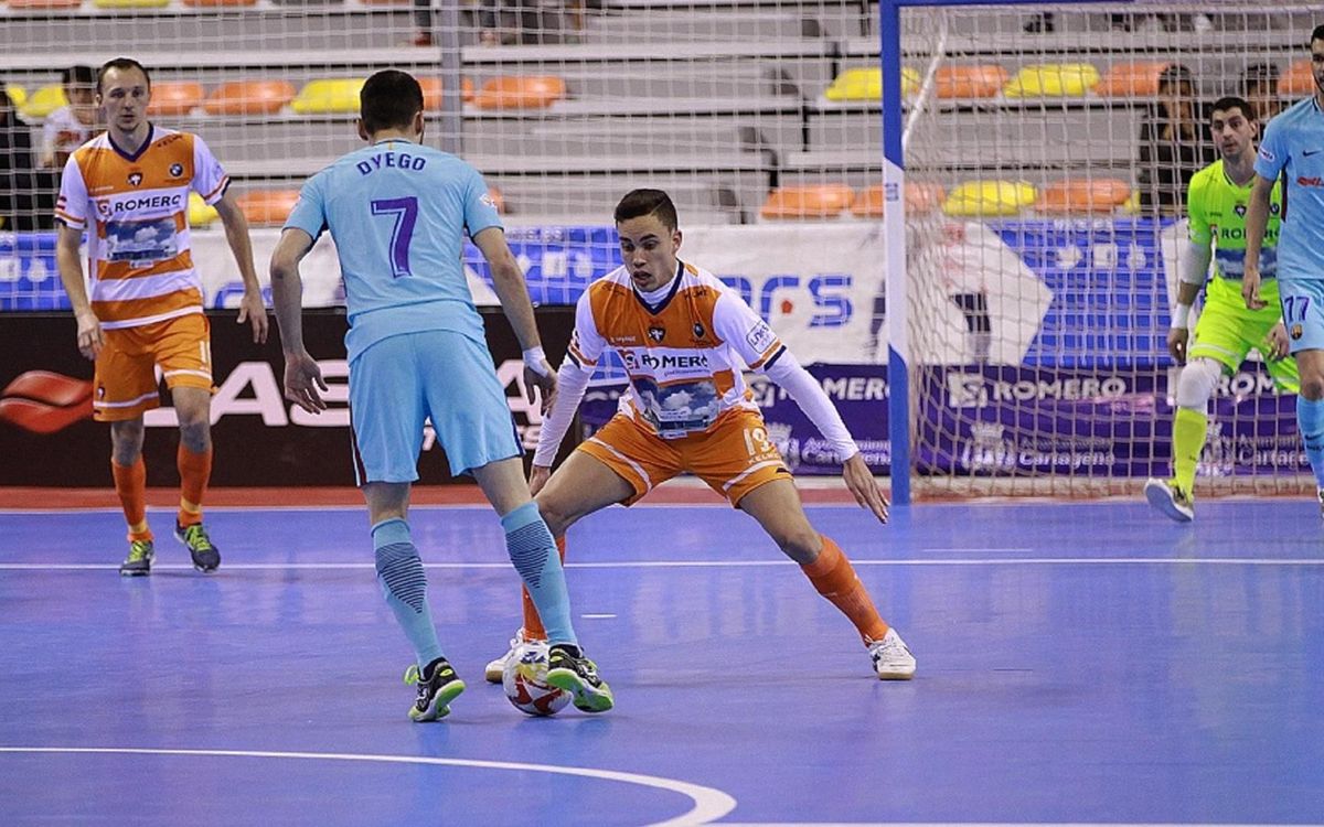 Plásticos Romero Cartagena - Barça Lassa: Topan con el portero (5-2)