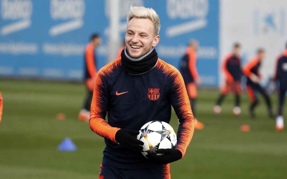 Vidéo - Le groupe du FC Barcelone convoqué pour le choc à Chelsea