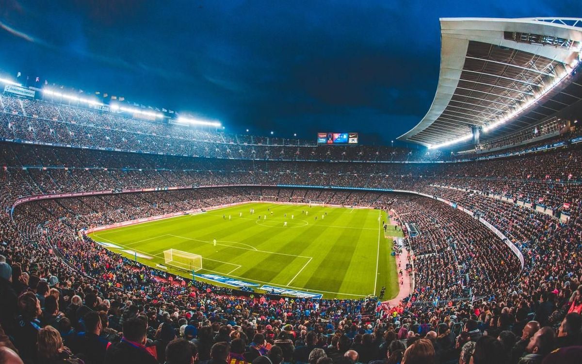 Inicio de la asignación de los nuevos abonos en el Camp Nou