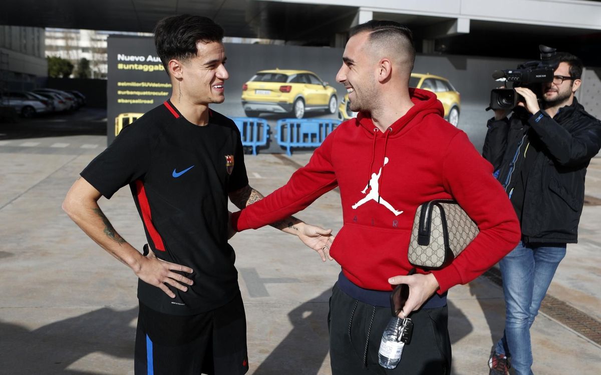 コウチーニョ到着インサイドビュー