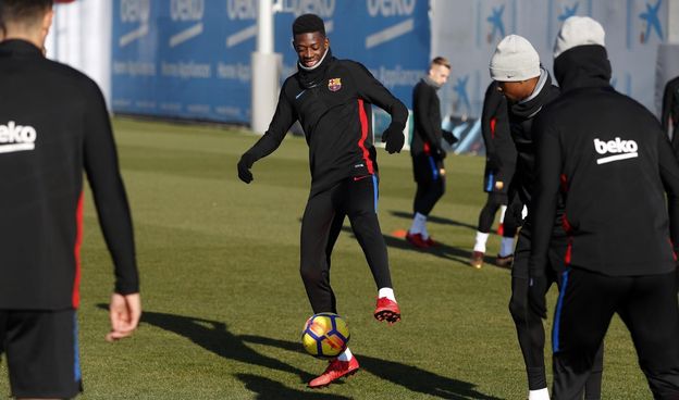 Dembélé fa el primer rondo amb el grup