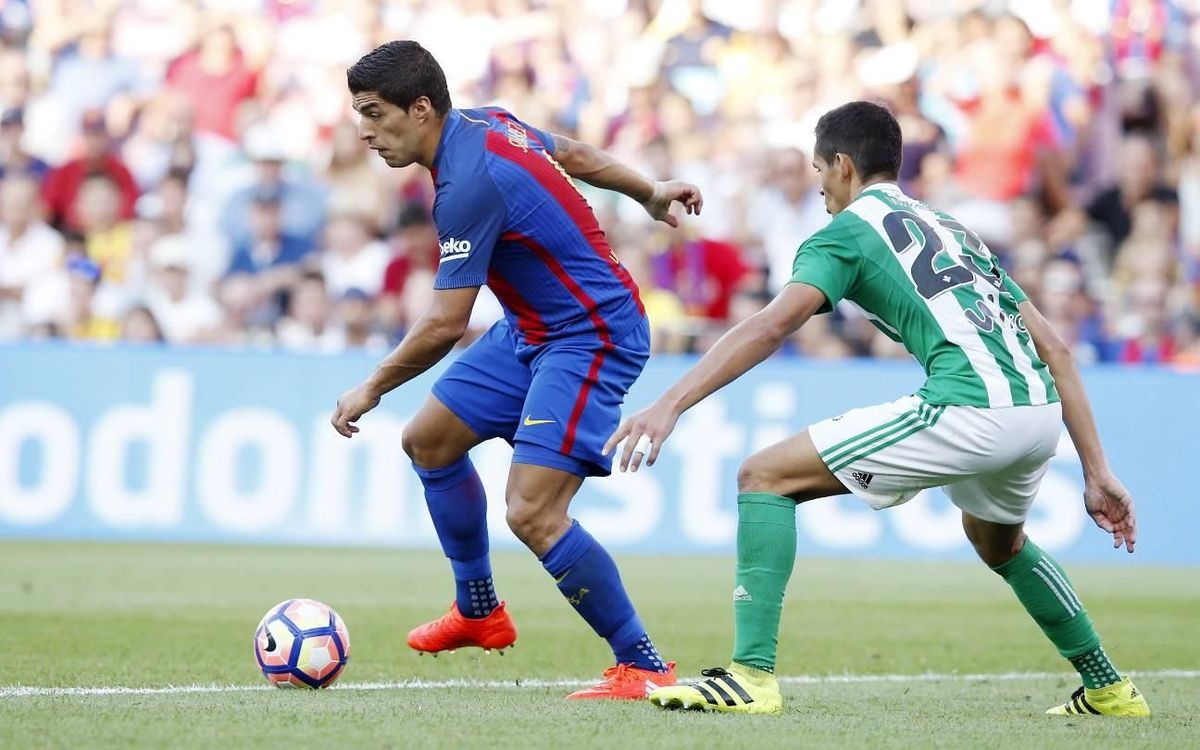 Revive los goles de Suárez contra el Betis