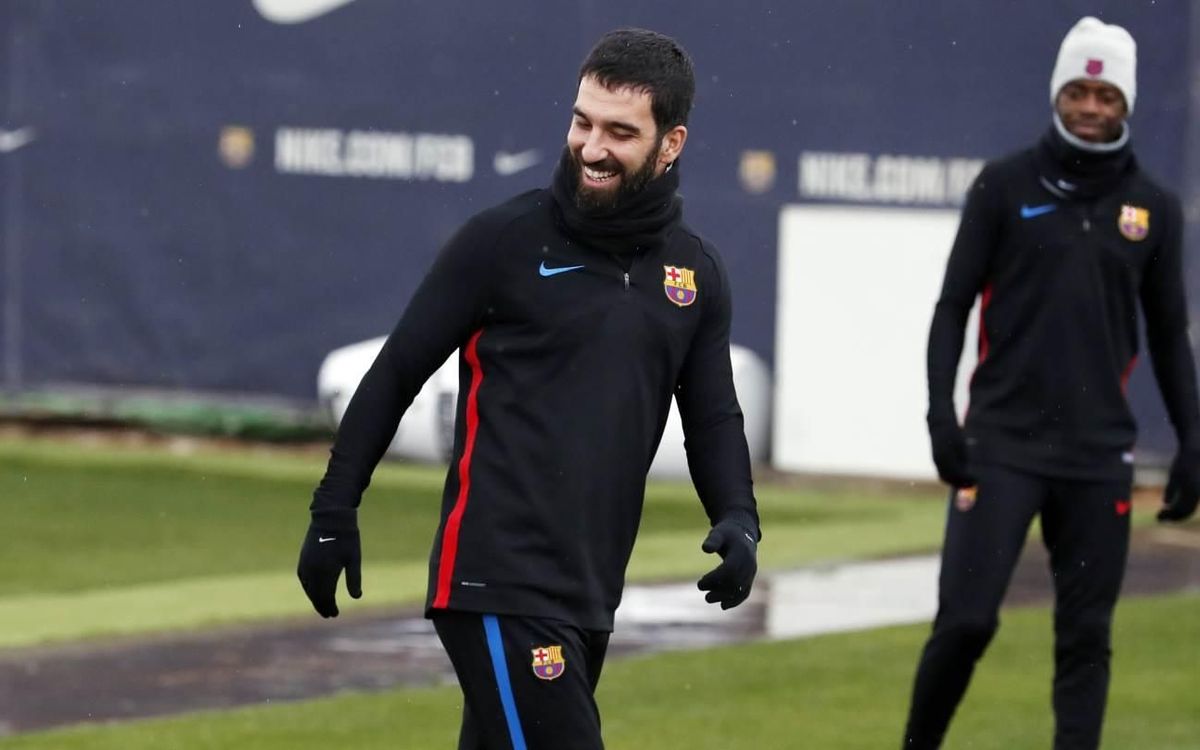 Accord avec l'Istanbul Basaksehir FK pour Arda Turan