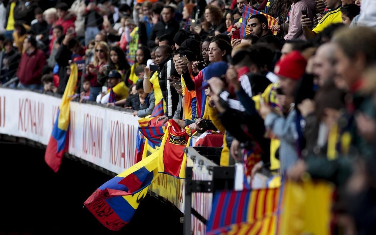 8,552 fans party at Camp Nou to welcome Yerry Mina