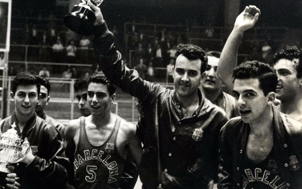 Dol per la mort de José Luis Martínez
