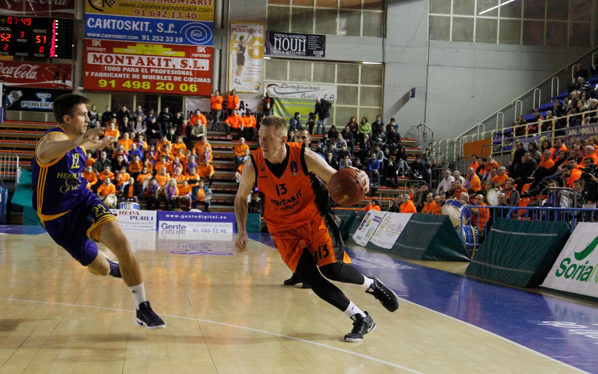 Agreement for the transfer of Rolands Smits to Barça Lassa