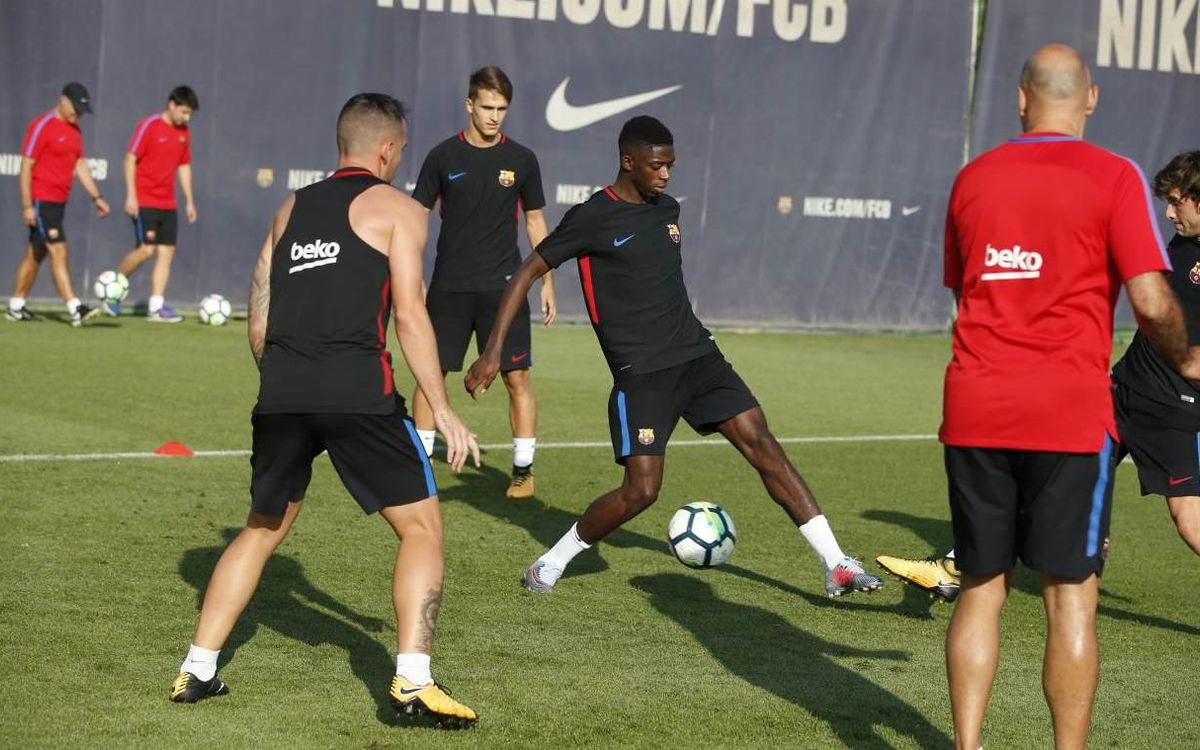 Primera sesión de la semana para preparar el derbi