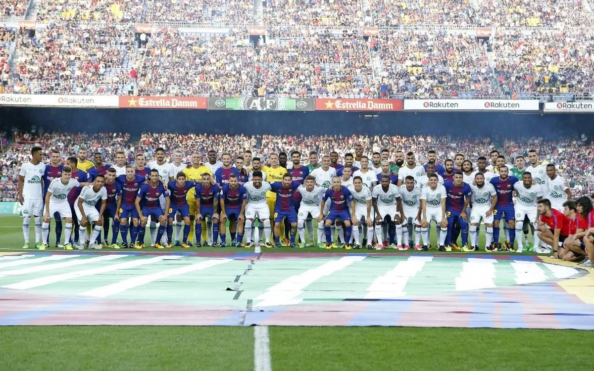 Institutional tributes to Chapecoense, 1992 Olympic medallists and Joan Gamper