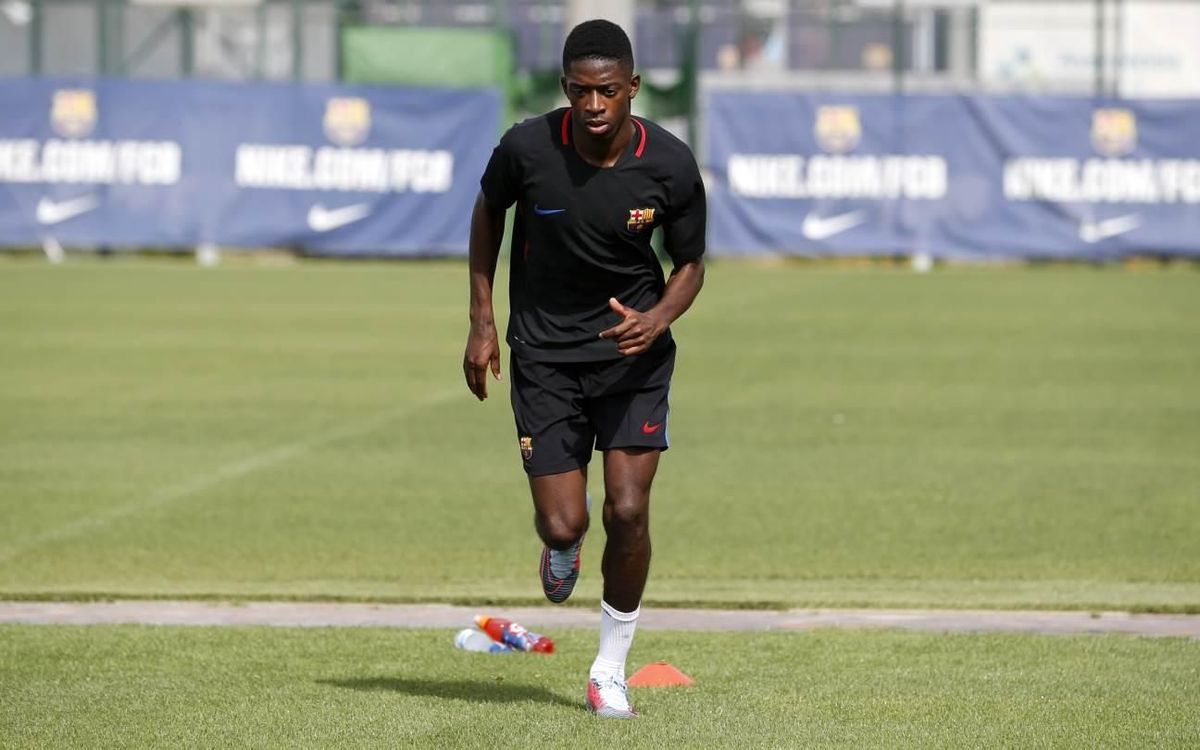 Ousmane Dembélé completa el primer entrenament amb el FC Barcelona