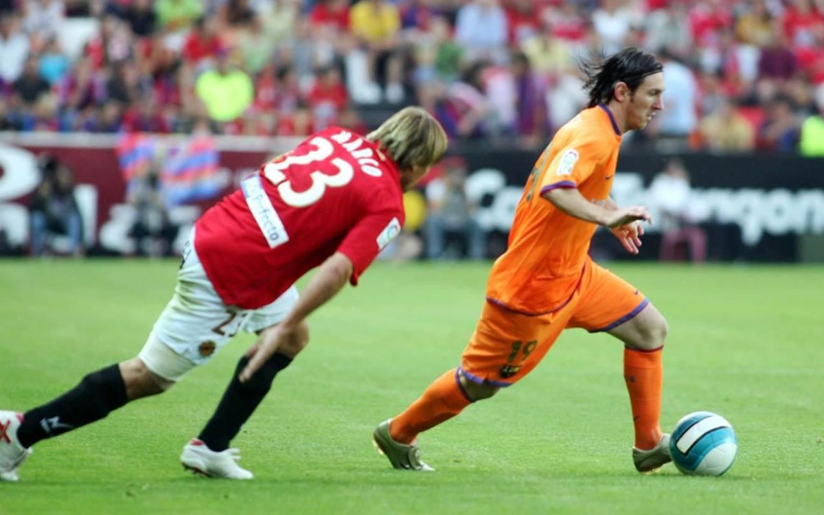 Partido amistoso de entrenamiento entre el FC Barcelona y el Gimnàstic de Tarragona