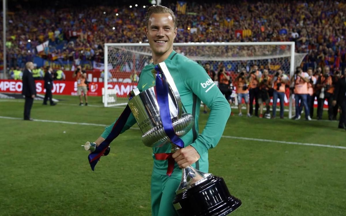 FCバルセロナ、テア・シュテーゲンと 2022年まで契約更新
