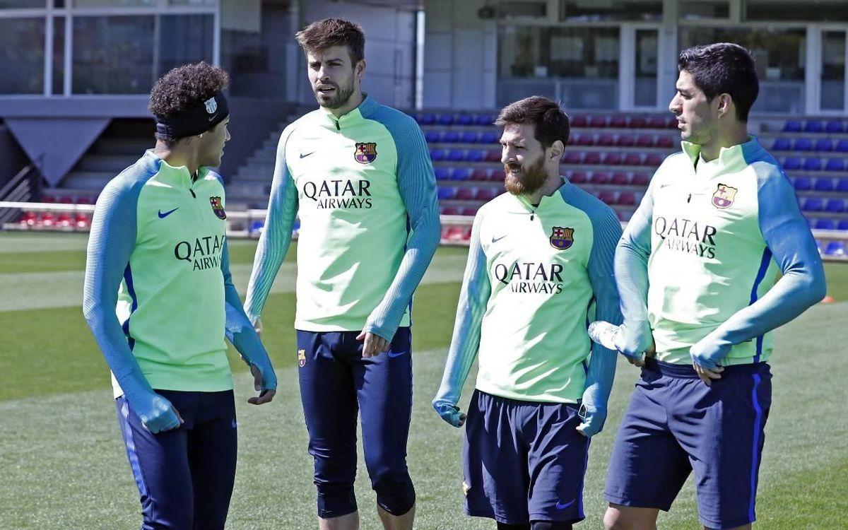 Last training session before the derby