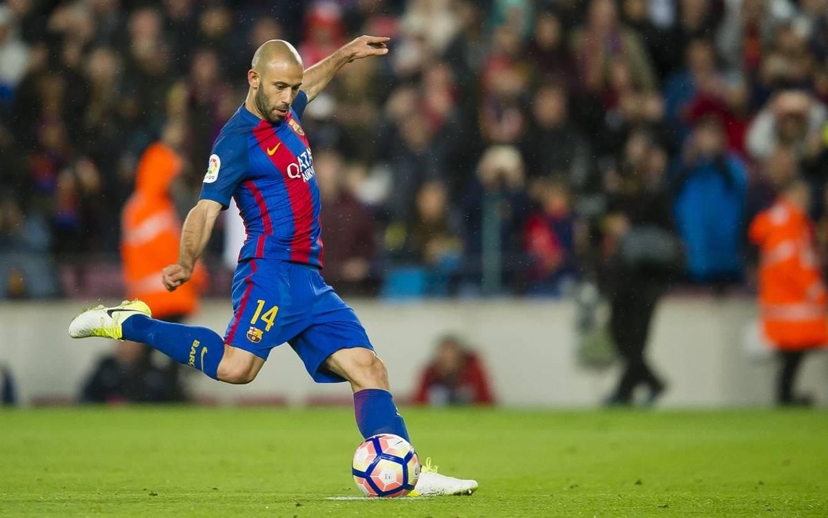 Mascherano, con una lesión en el bíceps femoral