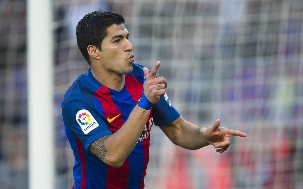 Luis Suárez, a la caza de Kluivert y Rexach