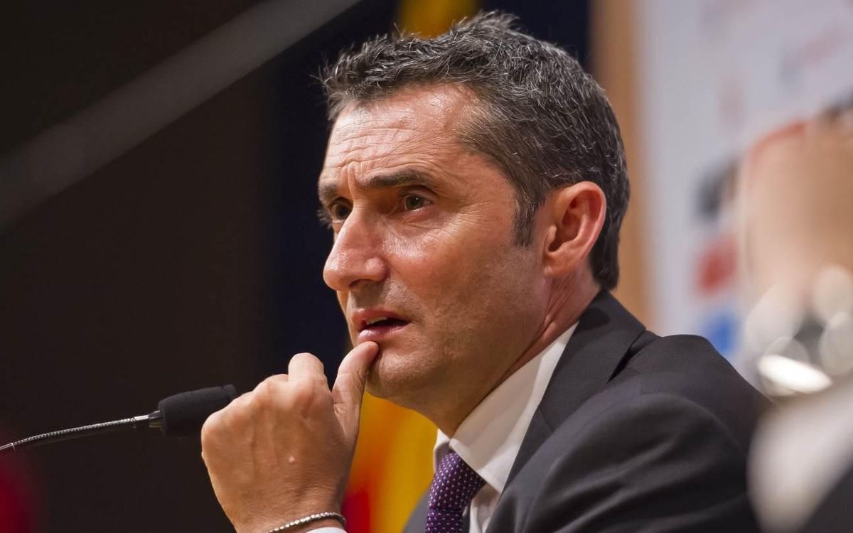 Ernesto Valverde nommé entraîneur du FC Barcelone