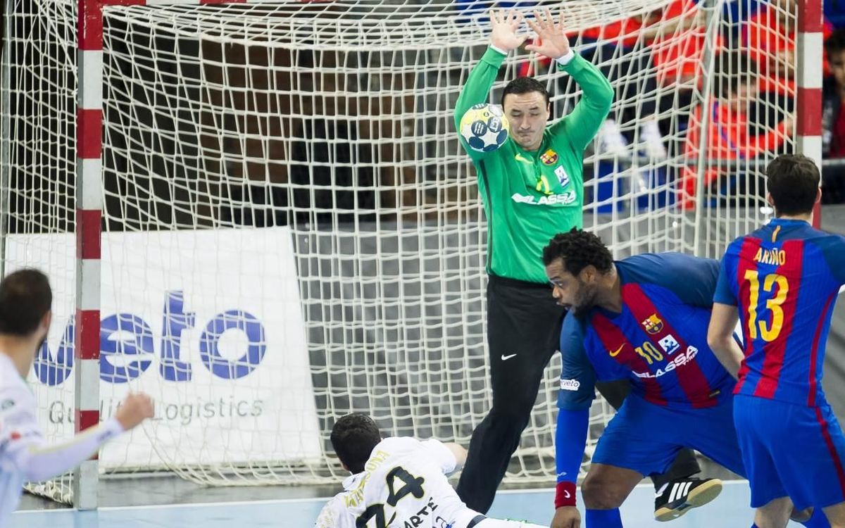Ademar León - FC Barcelona Lassa: Win number 150 in a row (27-28)