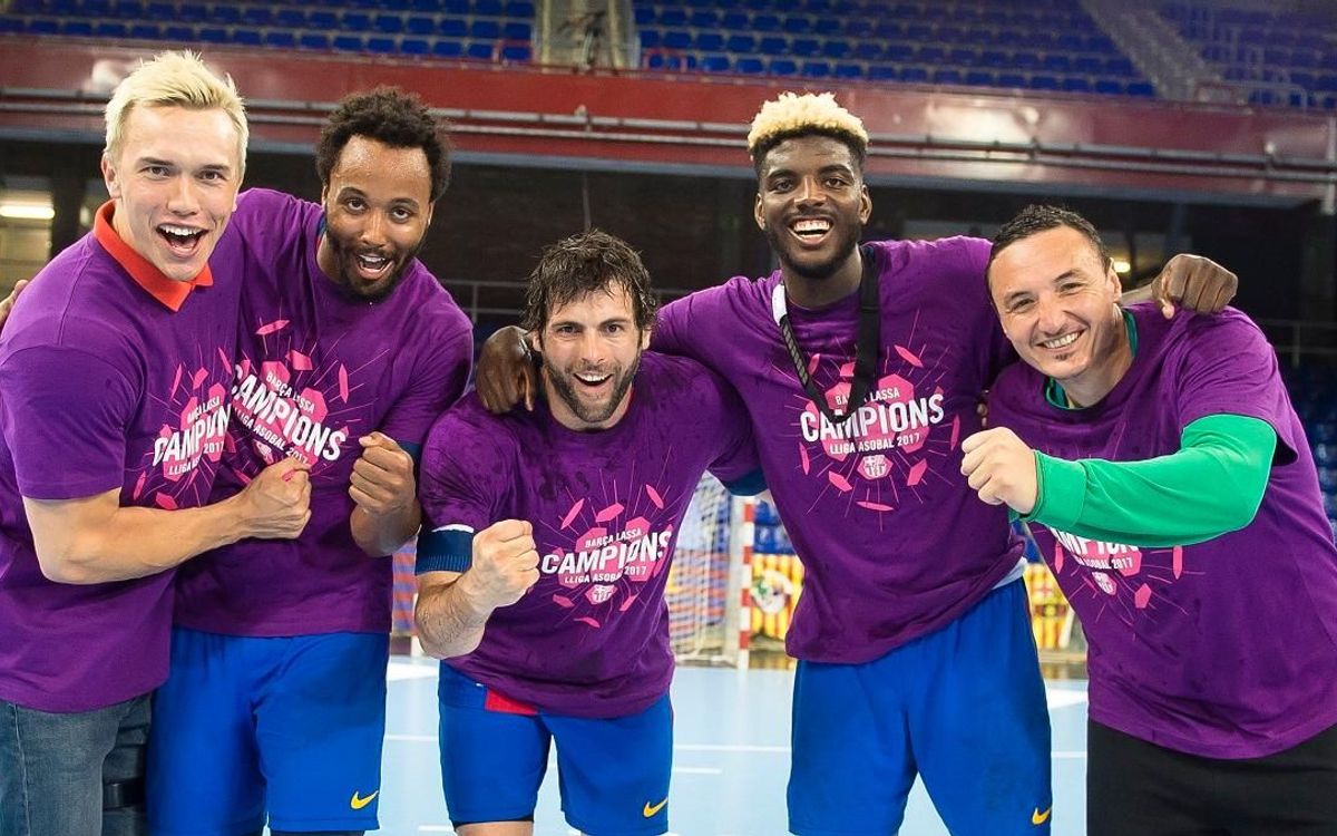 Cinco jugadores del Barça Lassa se estrenan en la Liga Asobal