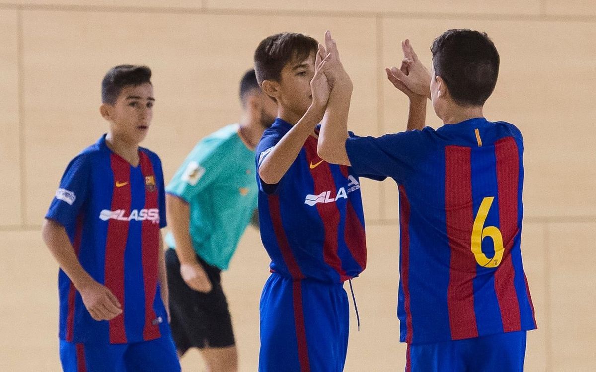 El Infantil asalta el liderato de la División de Honor