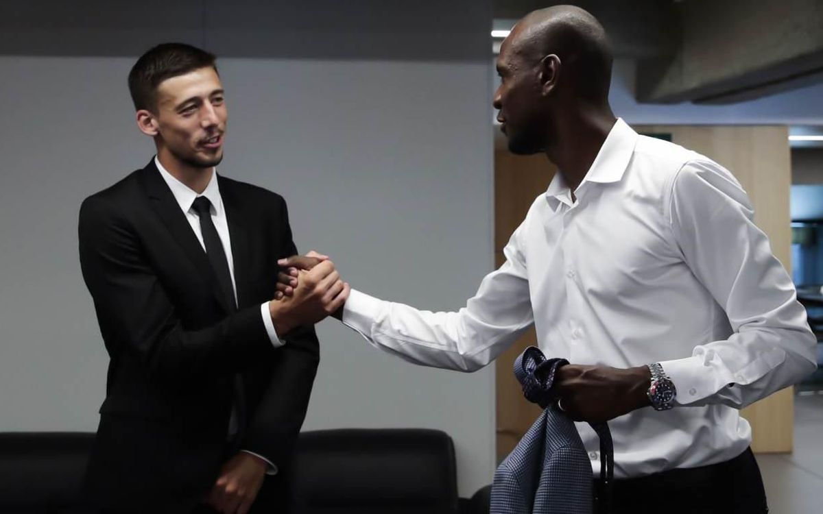 Behind the scenes at Lenglet's presentation