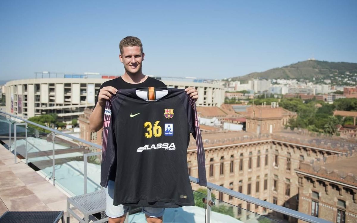 Kevin Möller ya luce como azulgrana