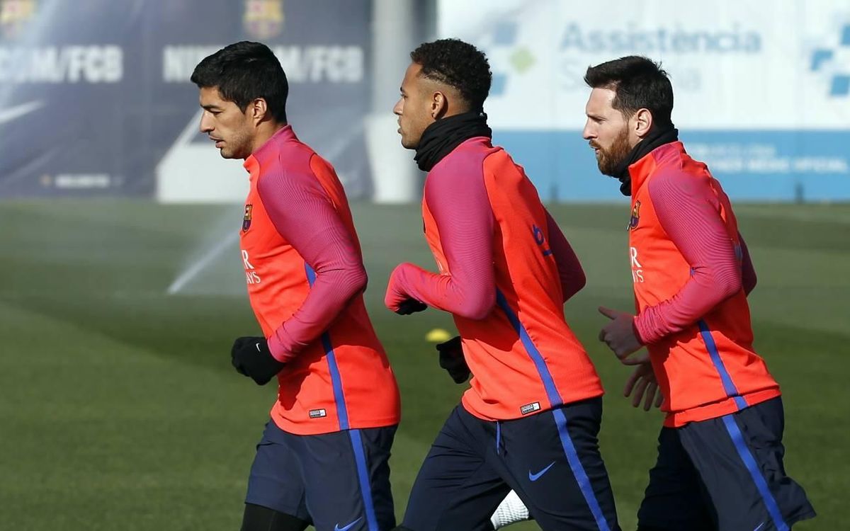 Séance de préparation avant le déplacement à Villarreal pour le FC Barcelone