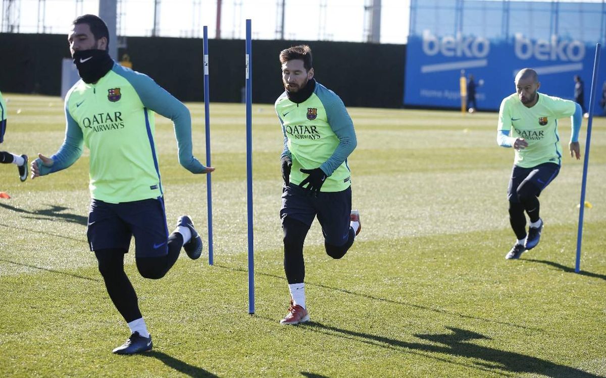 Last training session before hosting Las Palmas