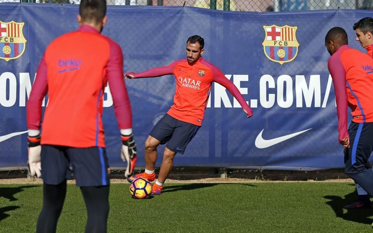 Primera sesión bajo mínimos en la Ciudad Deportiva Joan Gamper
