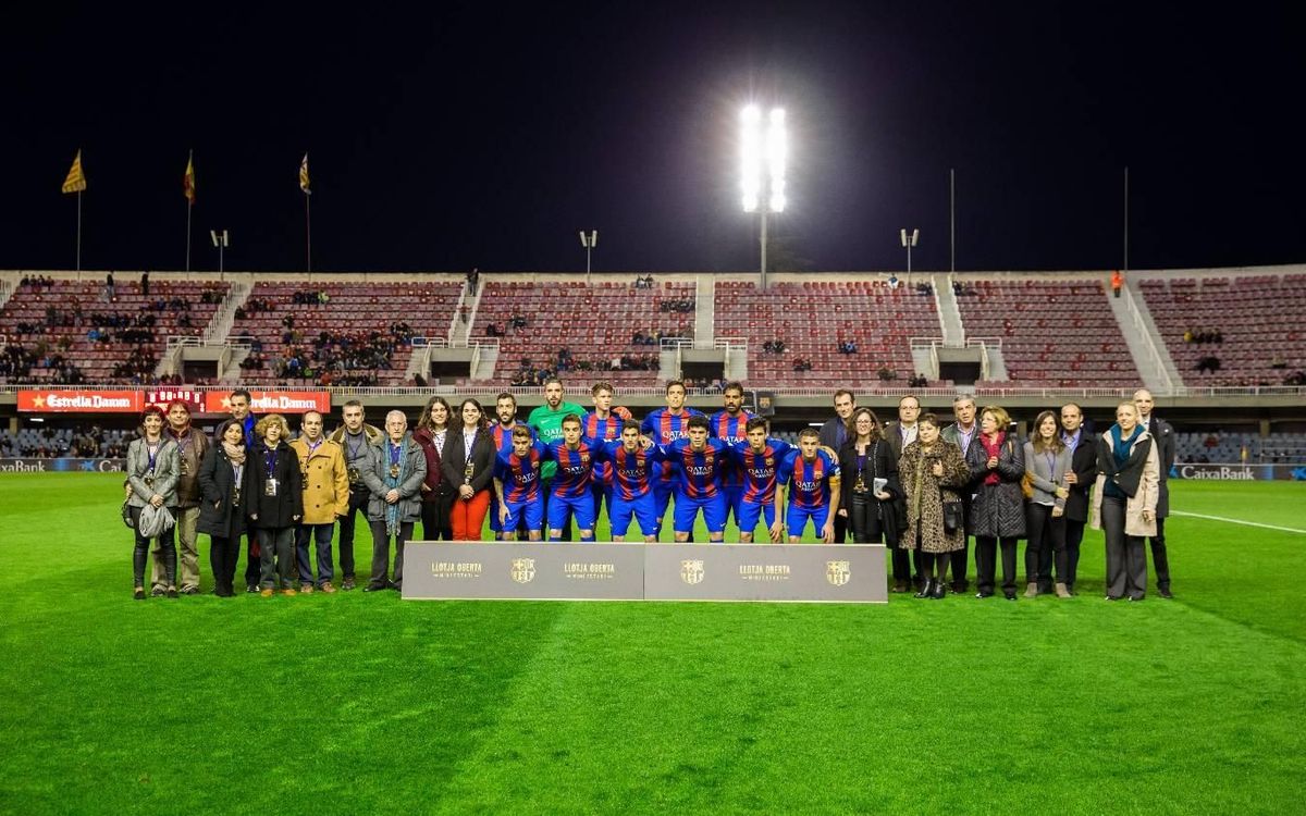 Diez socios agraciados en la 'Llotja Oberta' del Miniestadi