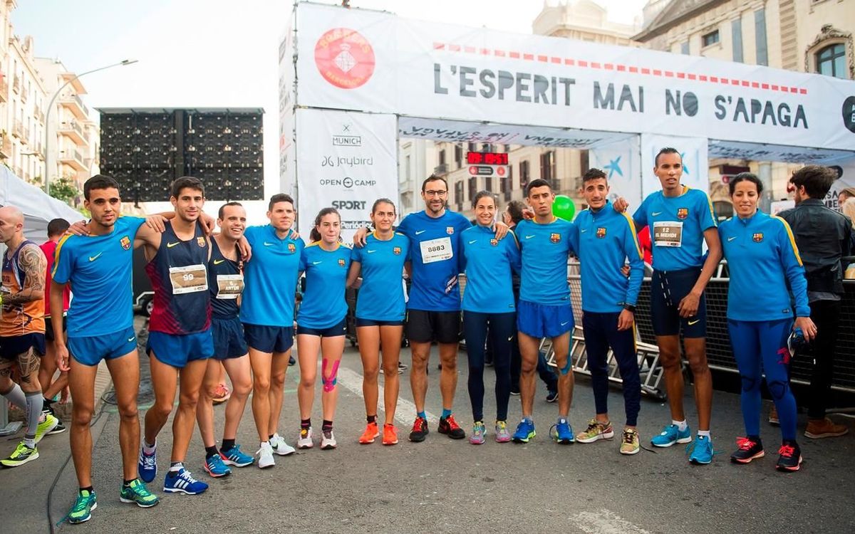 La liga ‘Corrent fem Barça’ estuvo presente en la Cursa de Bombers