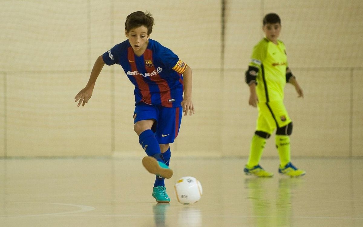 El Alevín golea y se destaca en el liderato