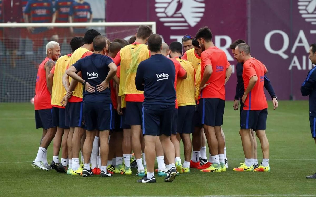 Rafinha torna a la convocatòria per anar a Gijón