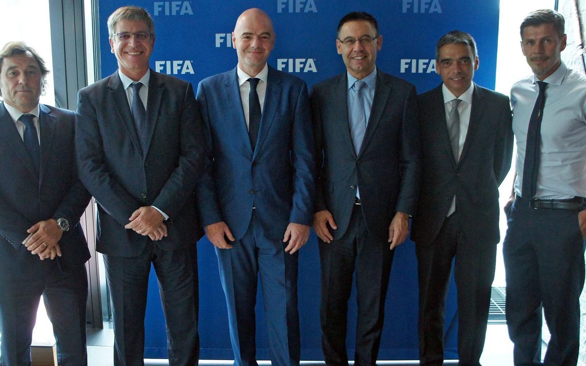 Encuentro institucional con el presidente de la FIFA