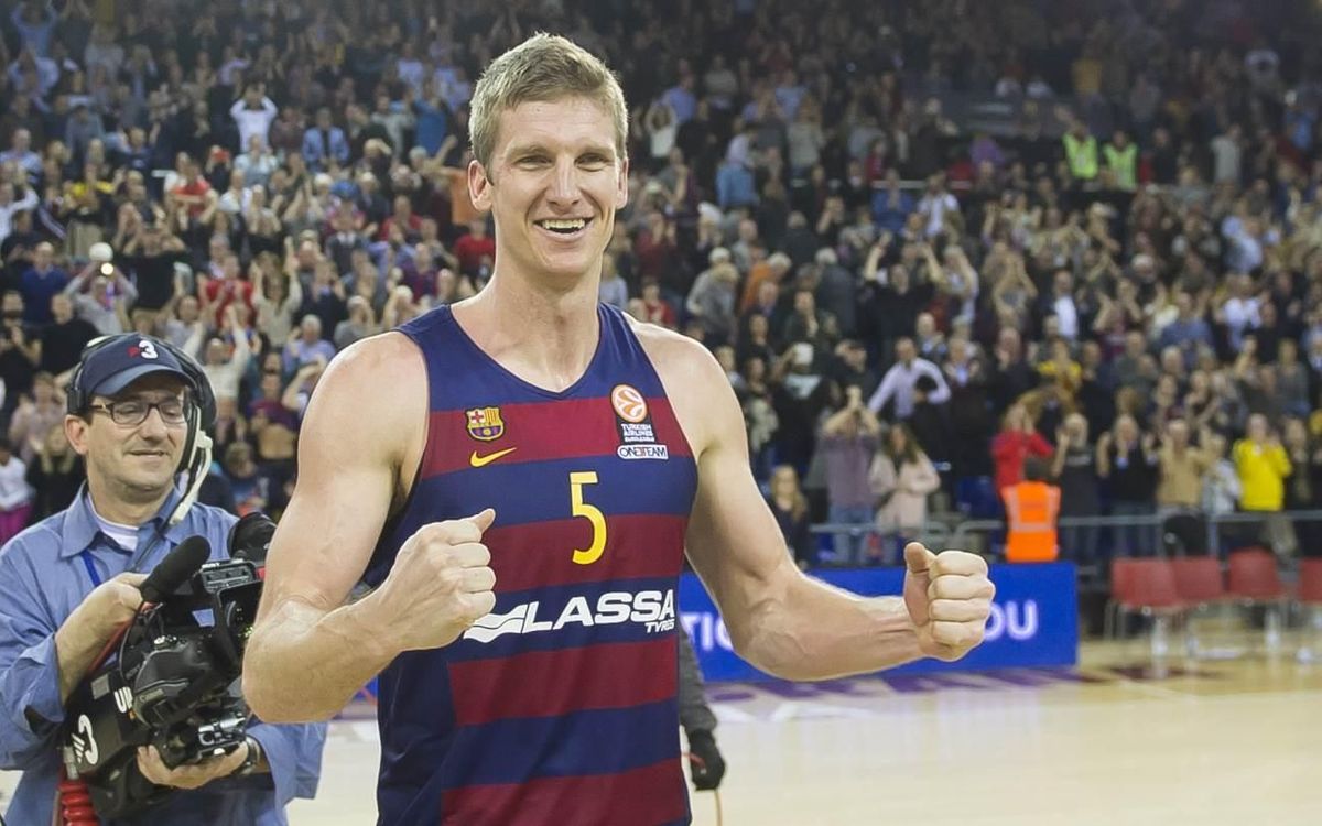 Acuerdo para la renovación de Justin Doellman para las próximas tres temporadas