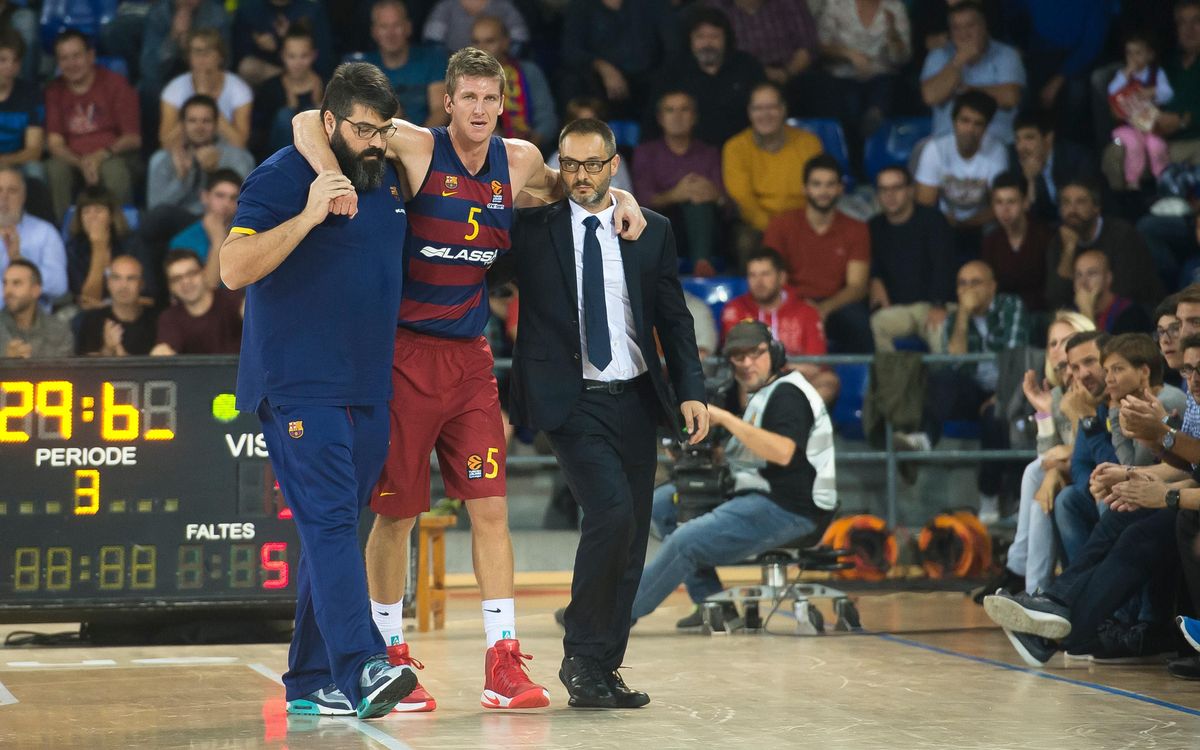 Justin Doellman, amb un esquinç de segon grau al turmell esquerre