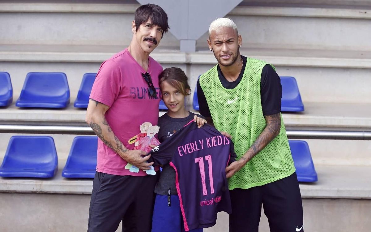 Red Hot Chili Peppers frontman Anthony Kiedis attends FC Barcelona training session