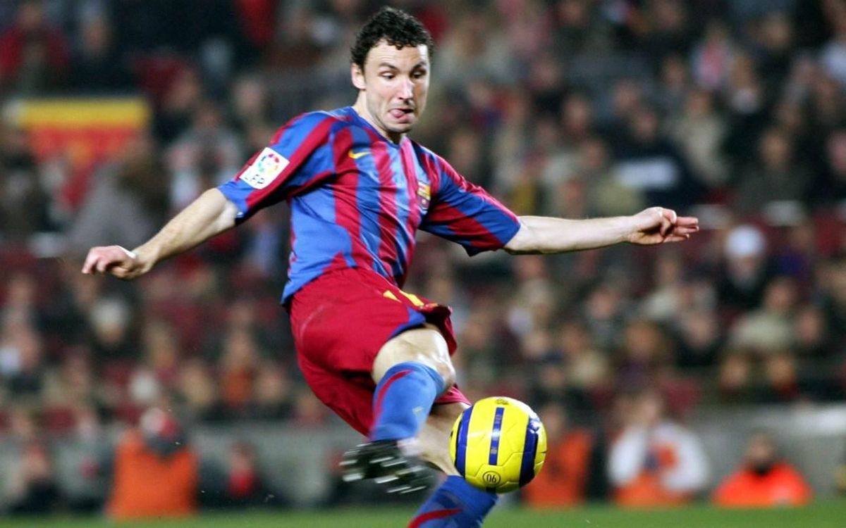 Todos los goles de Van Bommel con el Barça