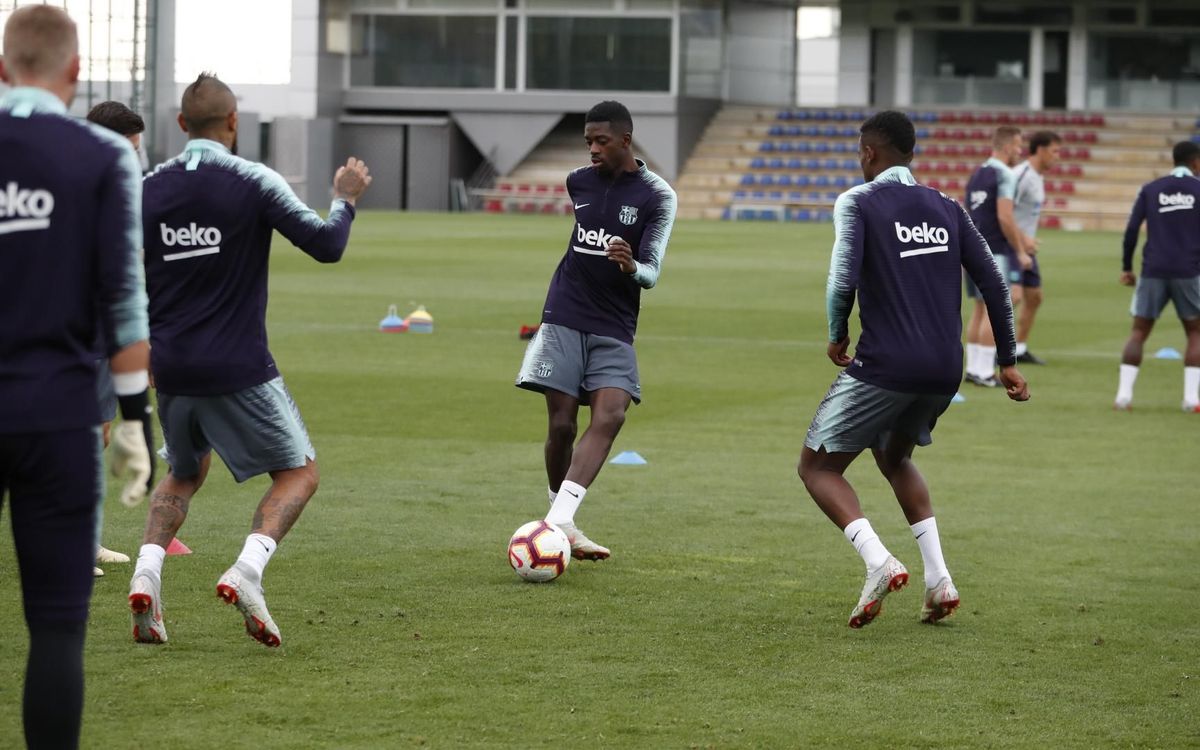 Ernesto Valverde announces squad for FC Barcelona v SD Huesca